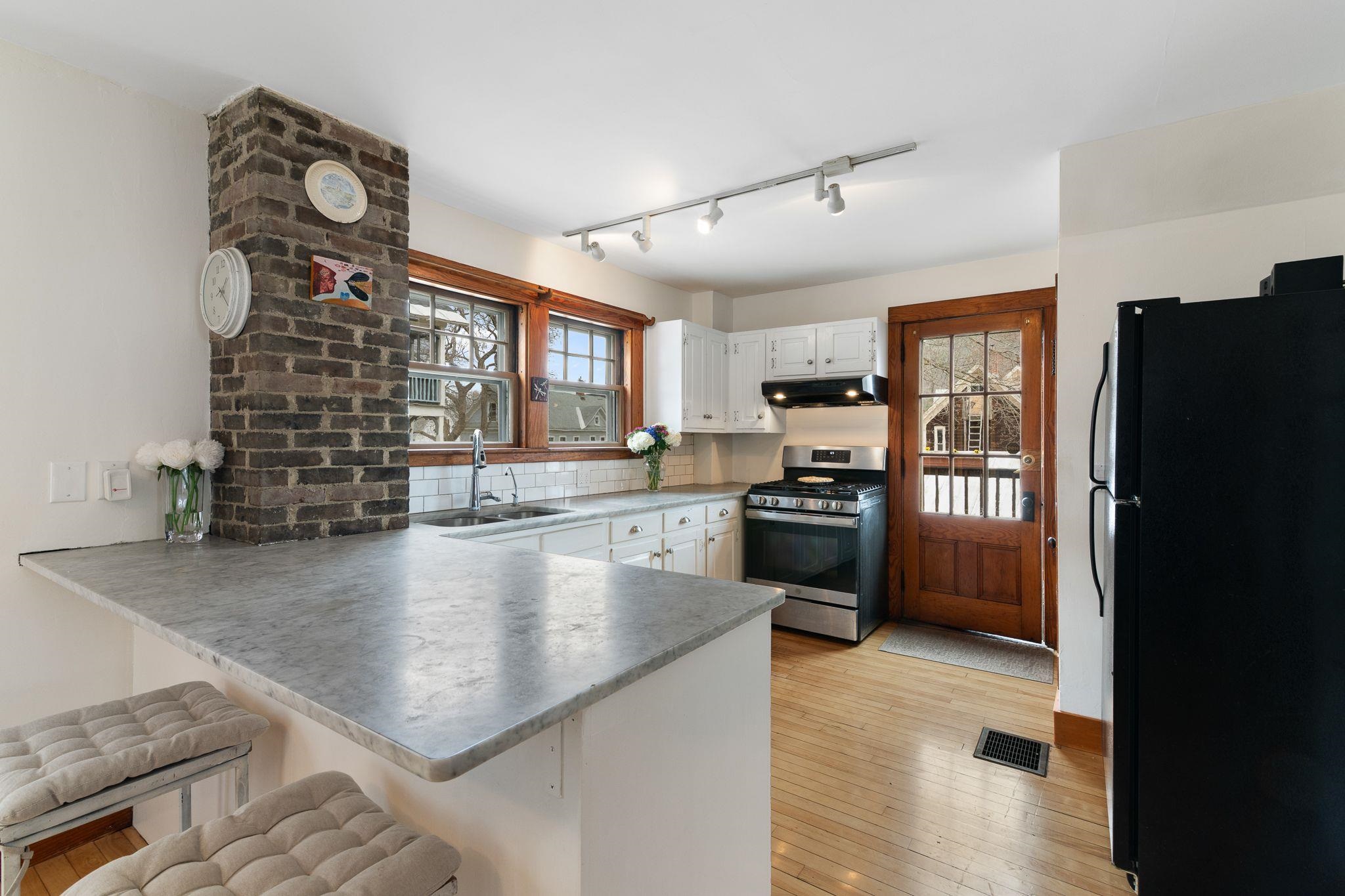 119 Forest Street Brattleboro, VT 05301 - Photo 8 of 45