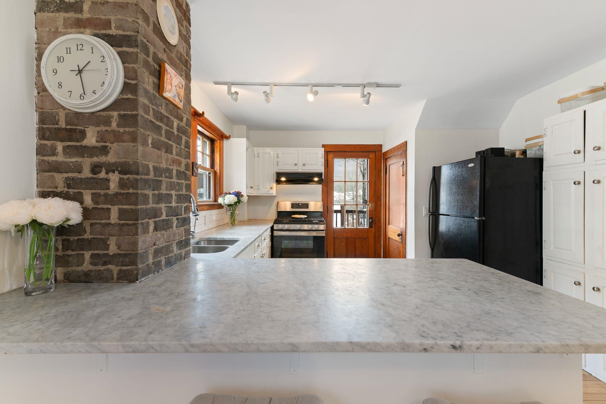 119 Forest Street Brattleboro, VT 05301 - Photo 9 of 45