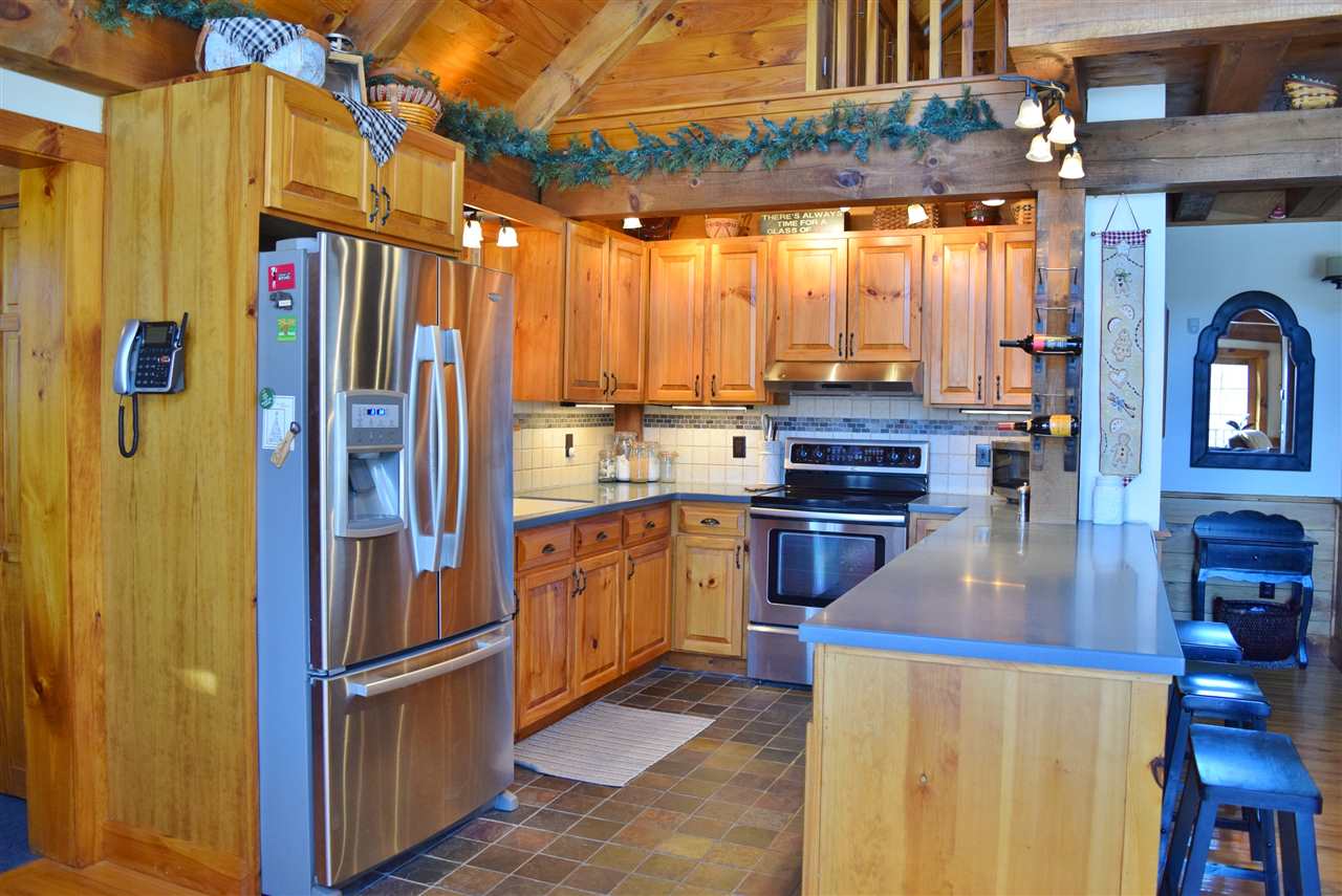 3 White Oak Lane Lunenburg, VT 05906 - Photo 8 of 40