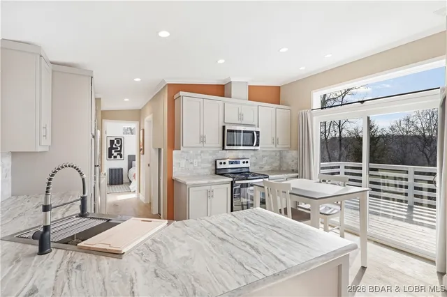 $199,000 | 30424 Violet Road, Gravois Mills, MO 65037