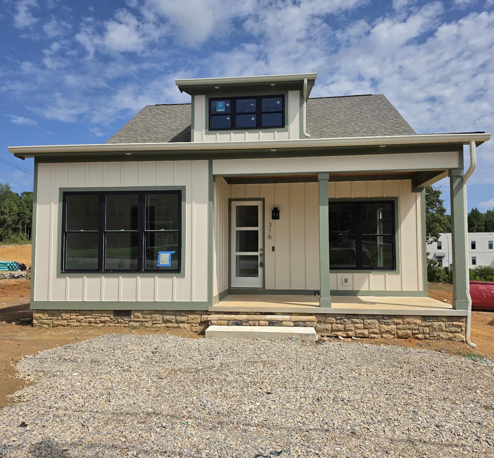 316 Thomas Road Fort Oglethorpe, GA 30742 - Photo 1 of 9 316 Thomas Rd. 9