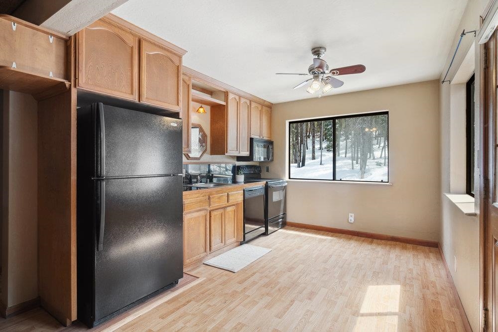 21907 Donner Pass Road Soda Springs, CA 95728 - Photo 12 of 25 Gallery Image 12