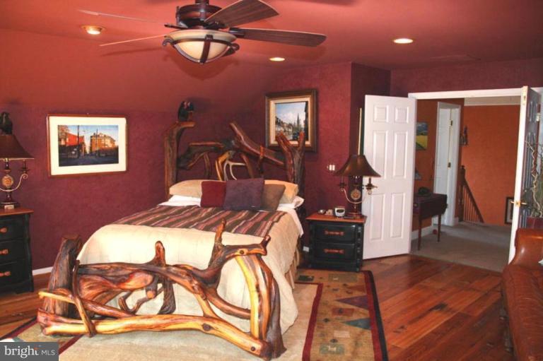 3209 Homewood Road Davidsonville, MD 21035 - Photo 4 of 11 Master Bedroom