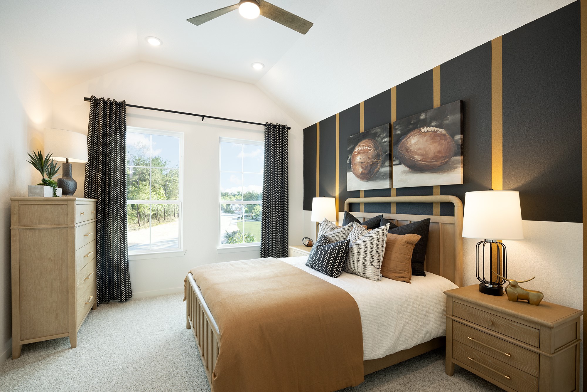 41885 Wendele Way Montgomery, TX 77316 - Photo 13 of 27 a bedroom with a large bed and a window