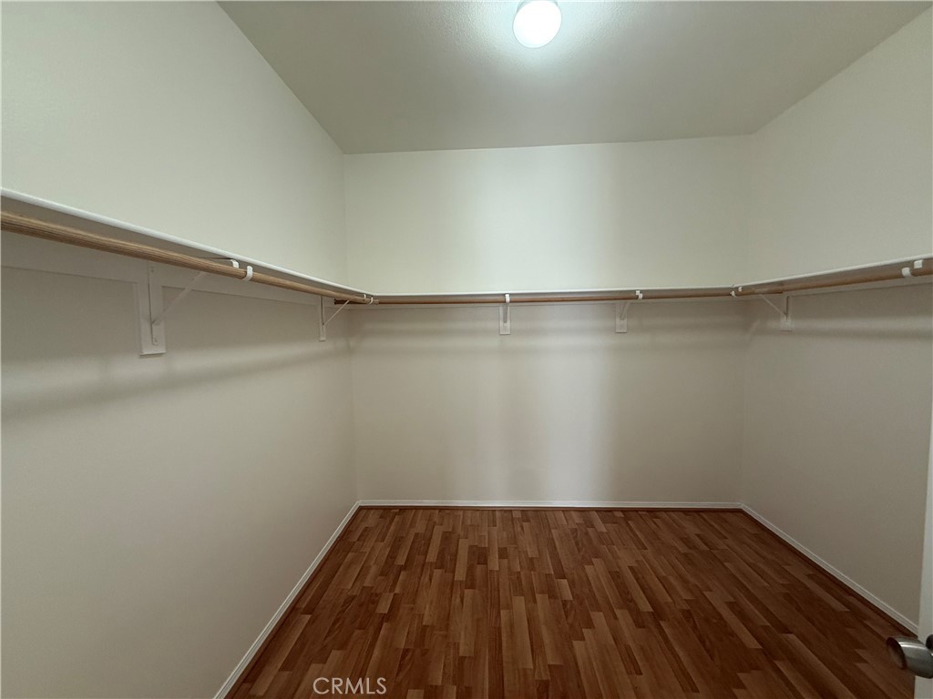 1427 Adderstone Way Perris, CA 92571 - Photo 24 of 36