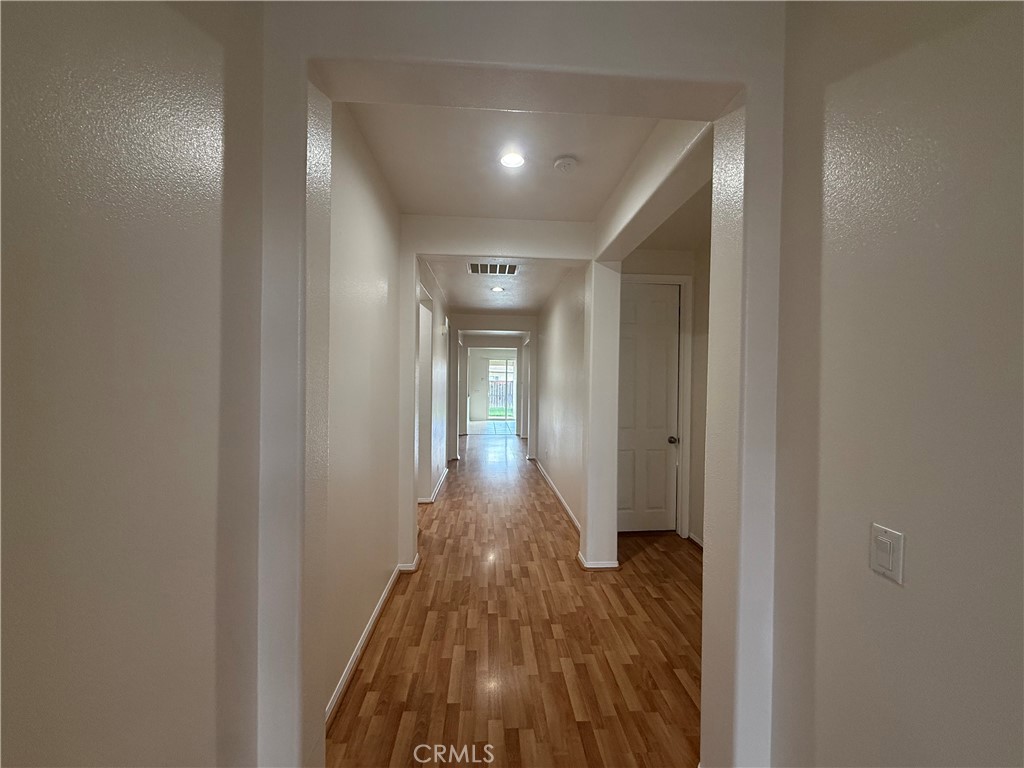 1427 Adderstone Way Perris, CA 92571 - Photo 27 of 36