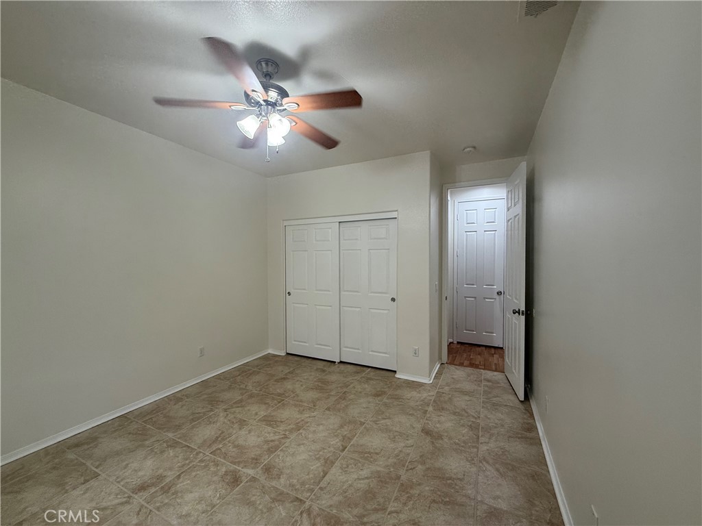 1427 Adderstone Way Perris, CA 92571 - Photo 35 of 36