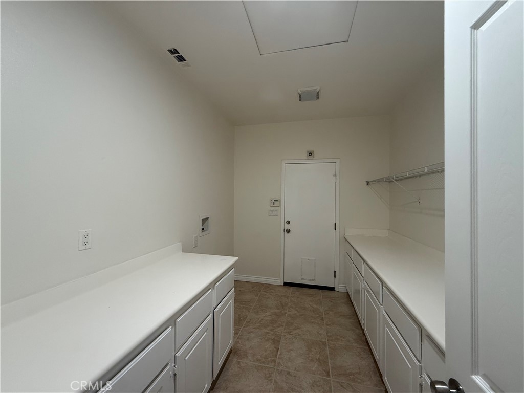 1427 Adderstone Way Perris, CA 92571 - Photo 36 of 36