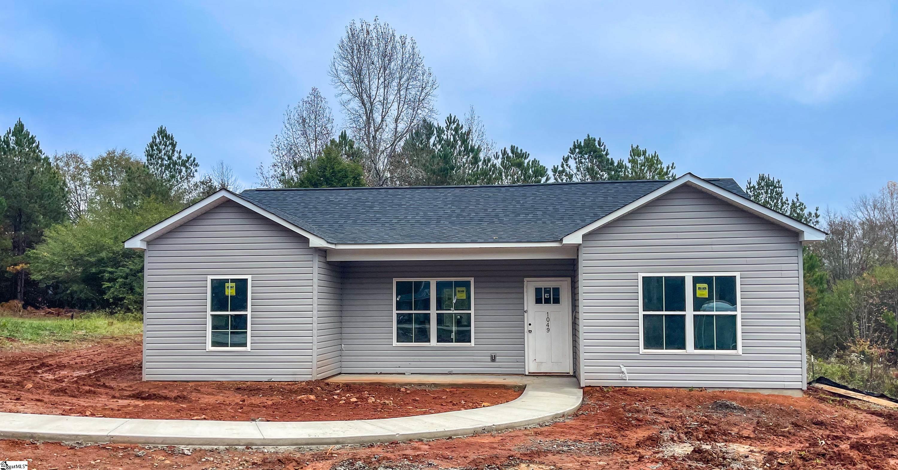1049 Erskine Road Anderson, SC 29621 - Photo 1 of 16