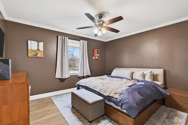 $389,000 | 1800 Mayfair Avenue, Westchester, IL 60154