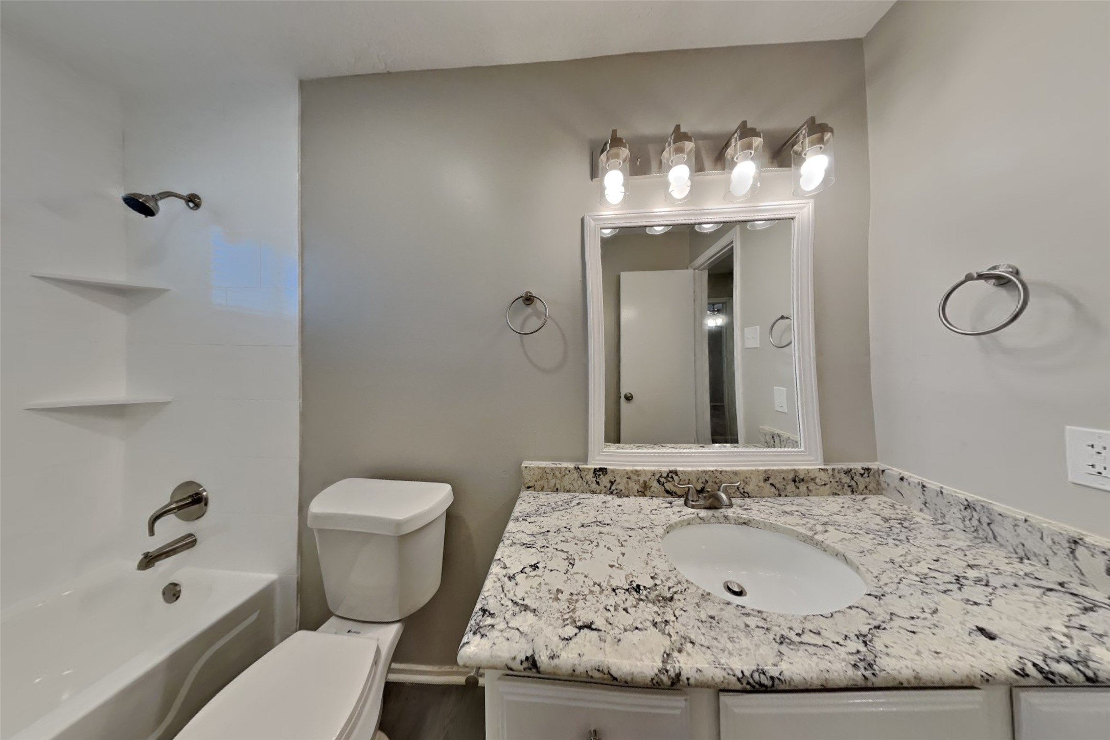 2007 Barronett Bend Sugar Land, TX 77478 - Photo 16 of 18