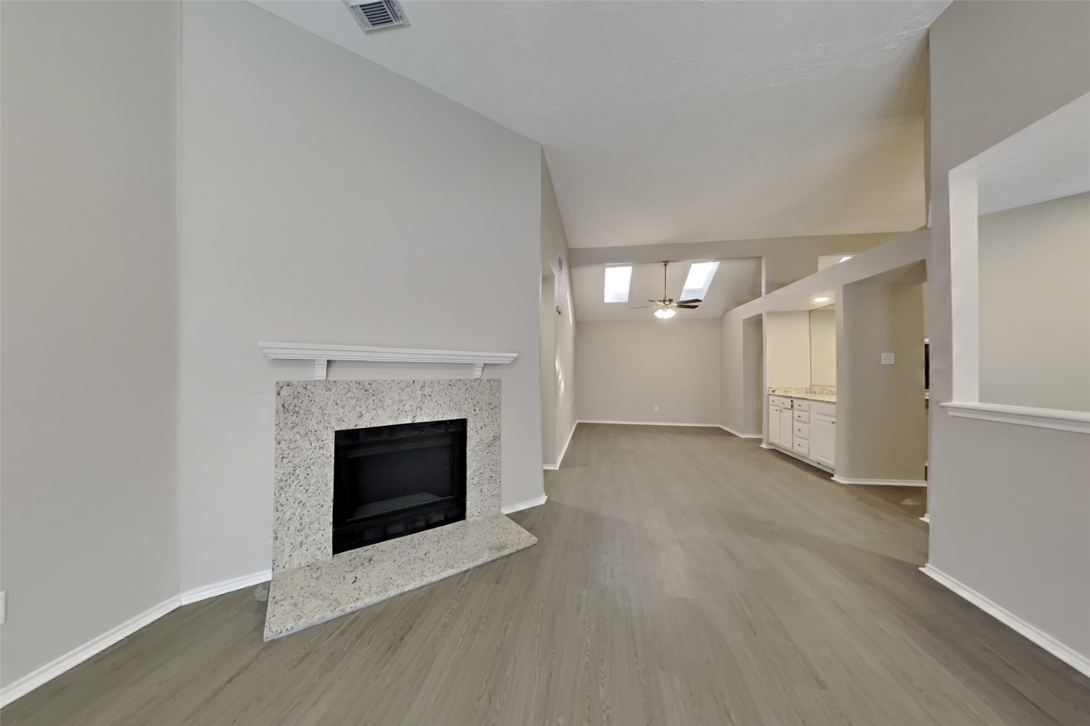 2007 Barronett Bend Sugar Land, TX 77478 - Photo 3 of 18