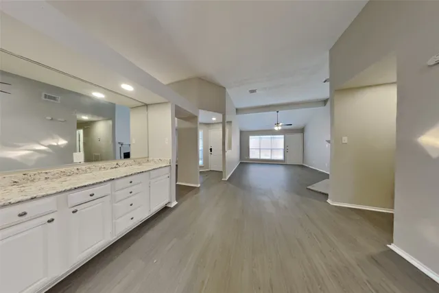 $1,920 | 2007 Barronett Bend, Sugar Land, TX 77478