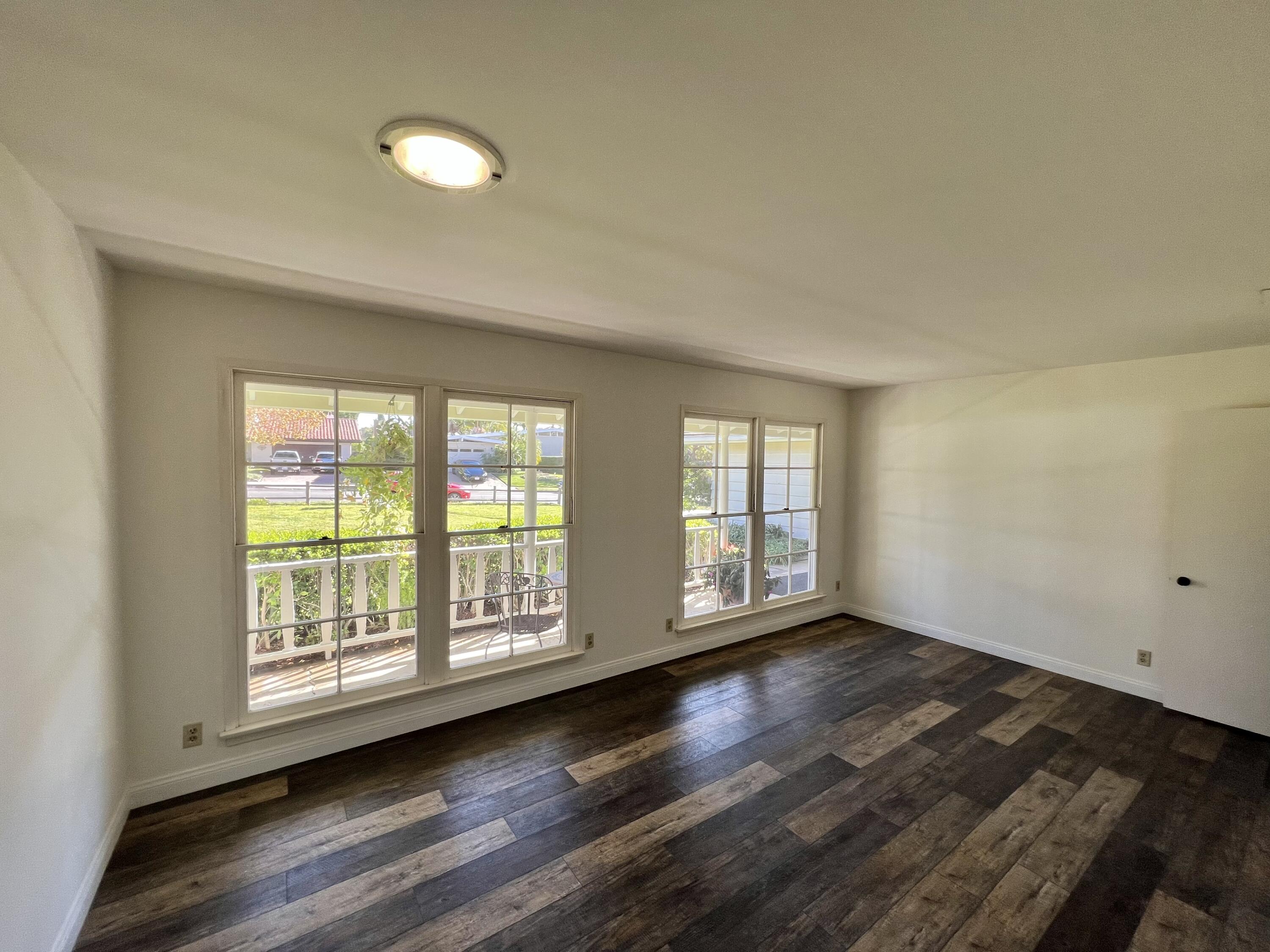 961 Randolph Road Santa Barbara, CA 93111 - Photo 18 of 33 Large bedroom
