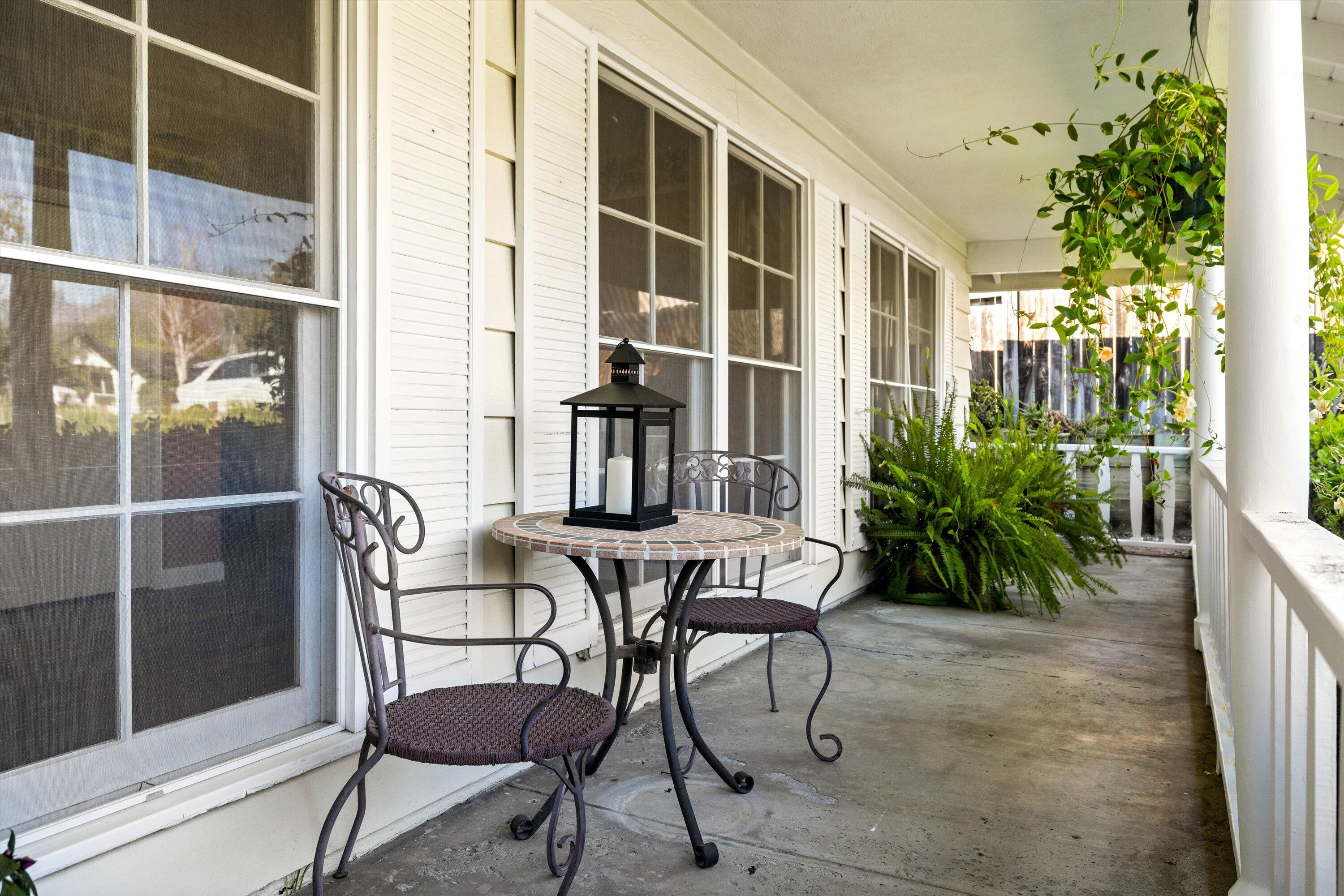 961 Randolph Road Santa Barbara, CA 93111 - Photo 4 of 33 Front Porch
