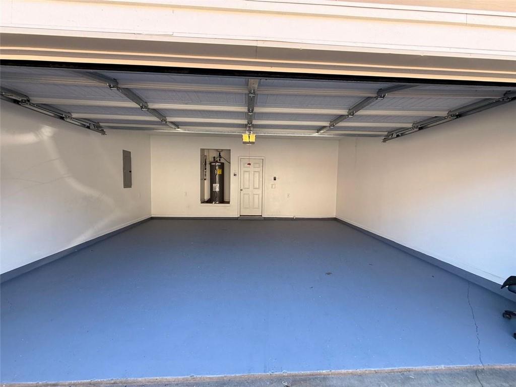 2450 Oakleaf Circle Lithonia, GA 30058 - Photo 4 of 40 a view of a air conditioner duct