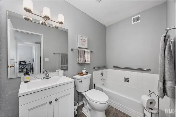 $232,000 | Undisclosed Address, Bakersfield, CA 93309