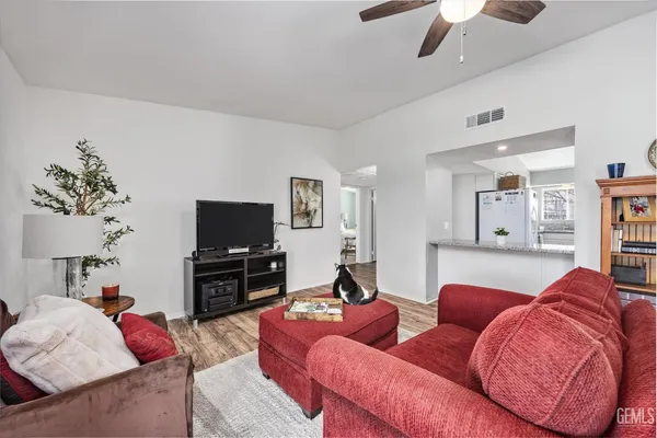 $232,000 | Undisclosed Address, Bakersfield, CA 93309