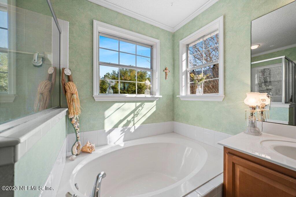 1257 Splendid Ravine Street St. Augustine, FL 32092 - Photo 22 of 52 Owner Bath