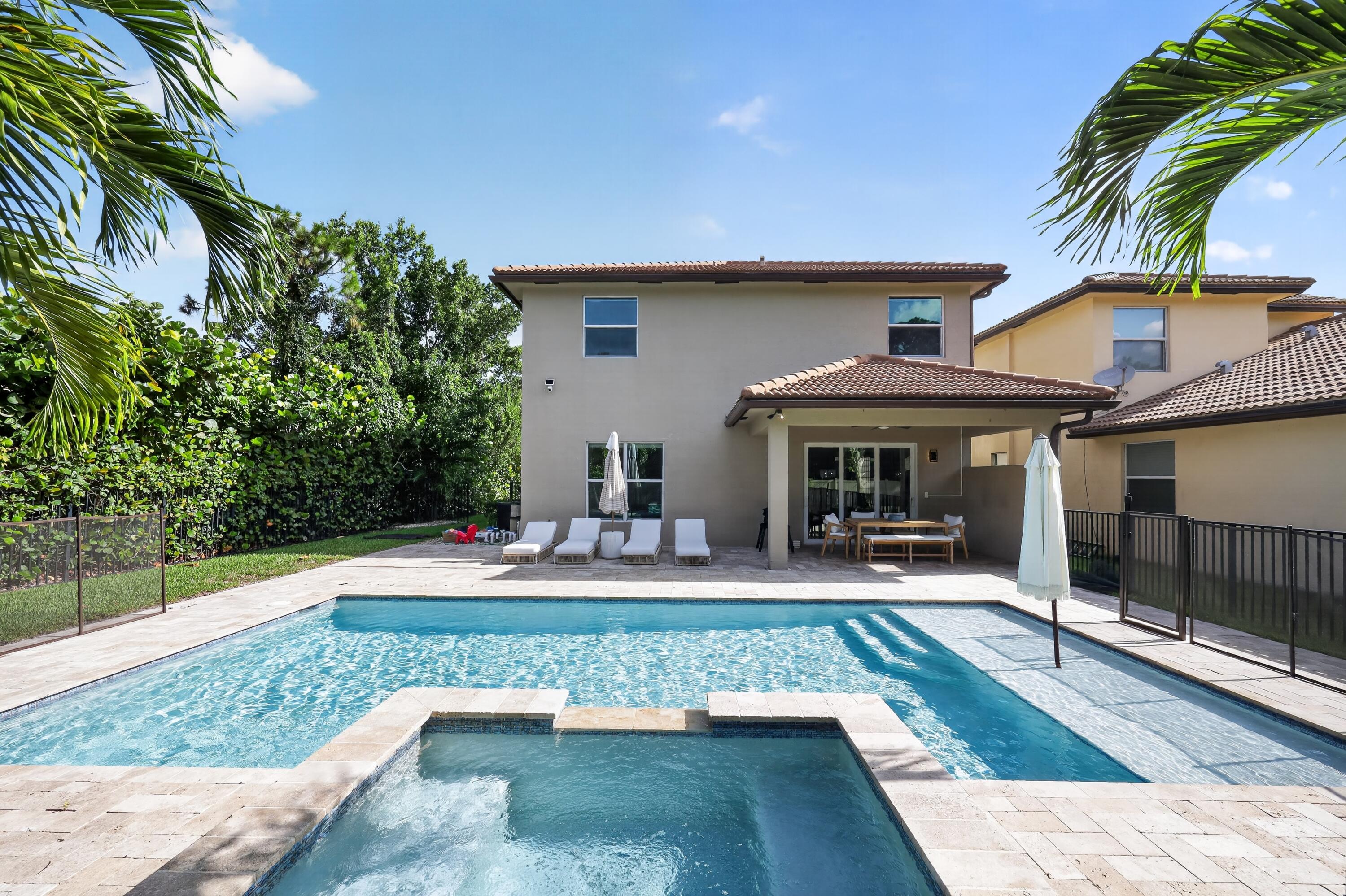 7050 Limestone Cay Road Limestone Creek, FL 33458 - Photo 2 of 32 IMG_1923