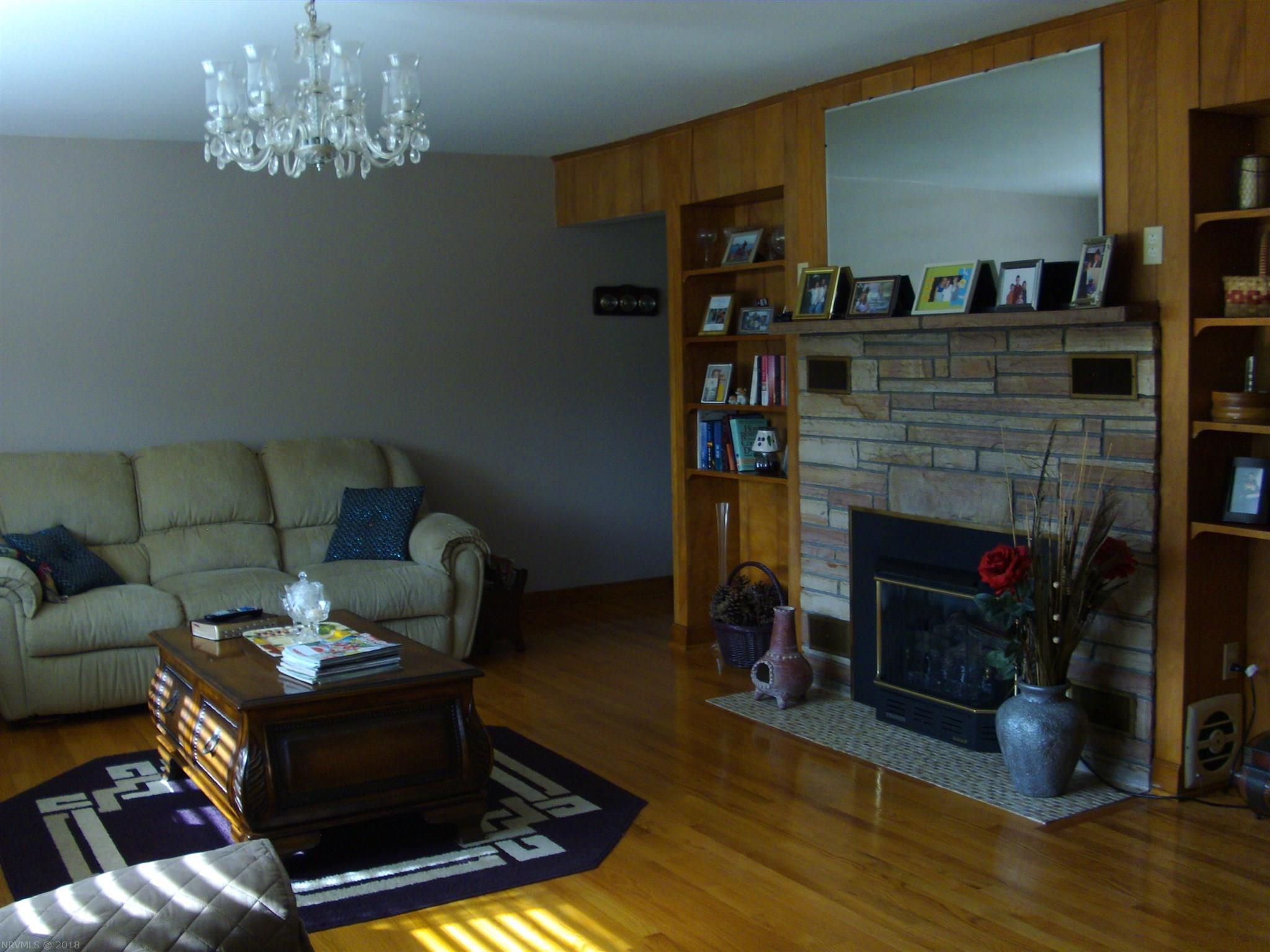 2388 Bozoo Road Peterstown, WV 24963 - Photo 9 of 21 Gallery Image 9