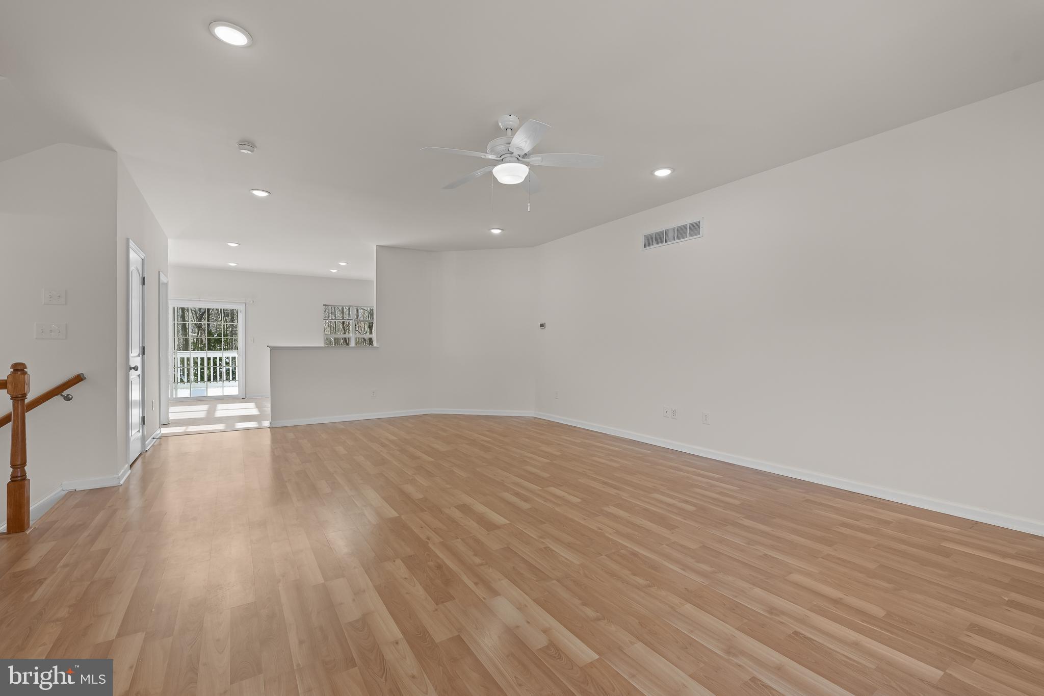 693 Jacobsen Circle, Unit 182 Newark, DE 19702 - Photo 24 of 40 Great Room