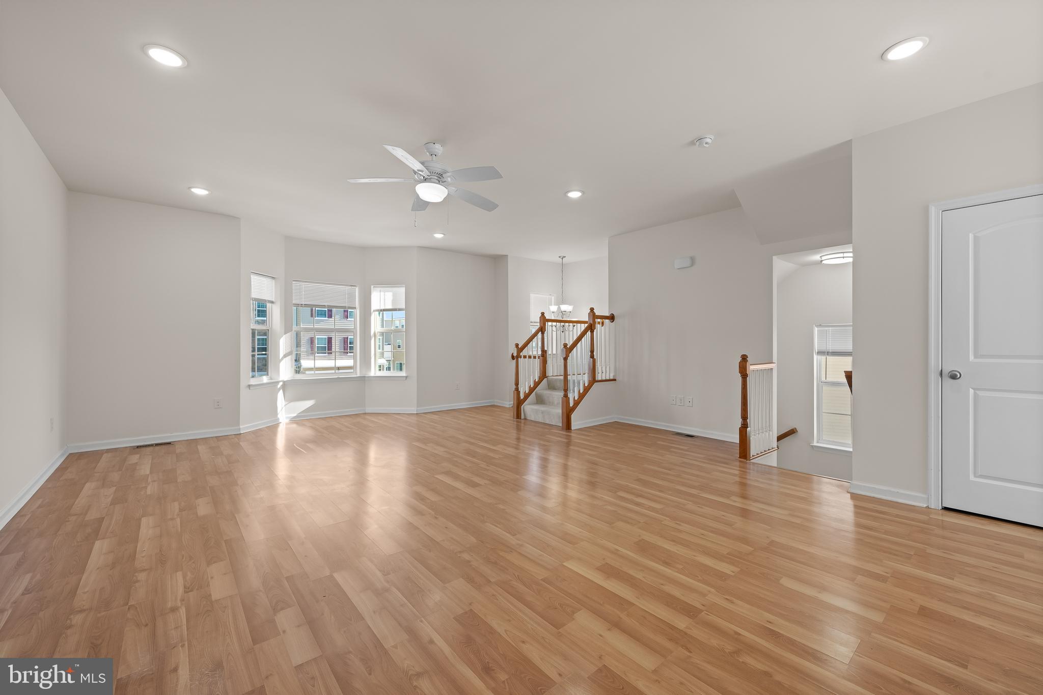 693 Jacobsen Circle, Unit 182 Newark, DE 19702 - Photo 25 of 40 Great Room