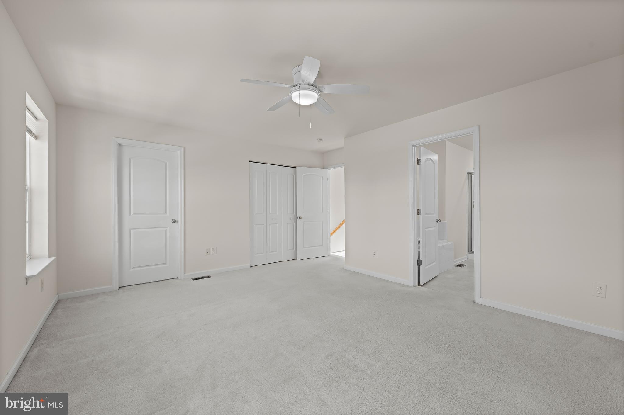 693 Jacobsen Circle, Unit 182 Newark, DE 19702 - Photo 34 of 40 Primary Bedroom