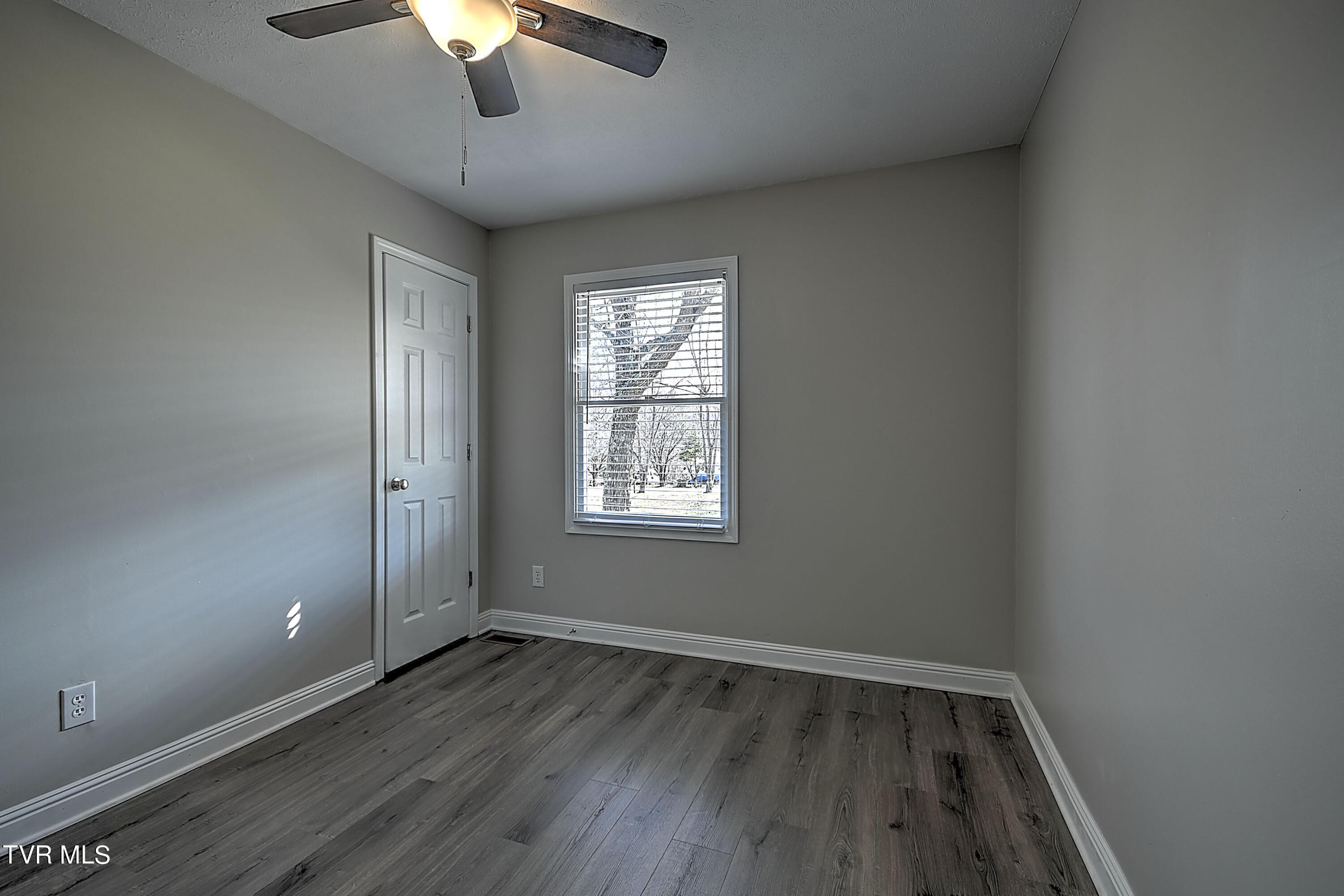 179 Couch Road Jonesborough, TN 37659 - Photo 17 of 44 179 Couch ES-18