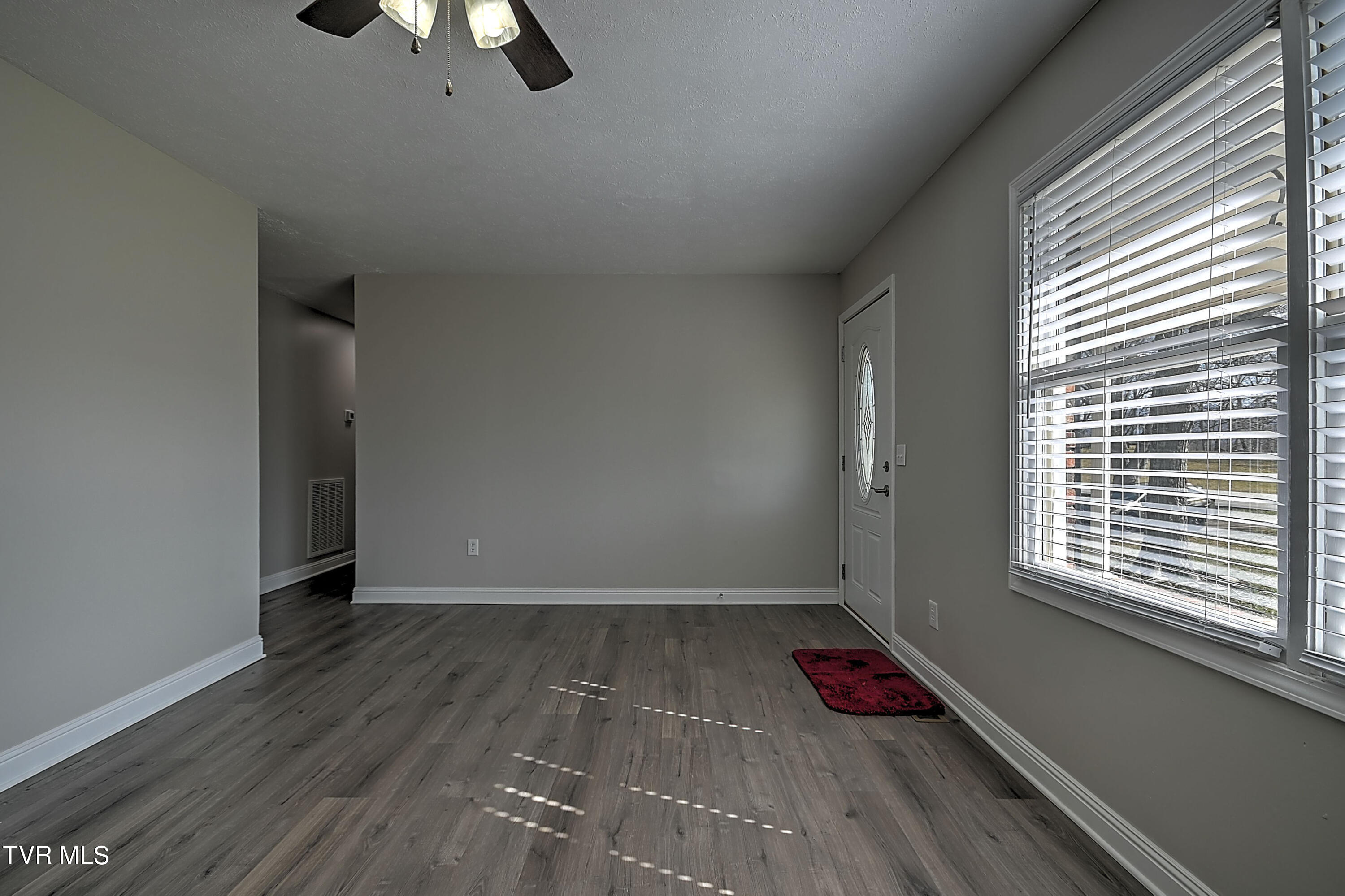 179 Couch Road Jonesborough, TN 37659 - Photo 7 of 44 179 Couch ES-8