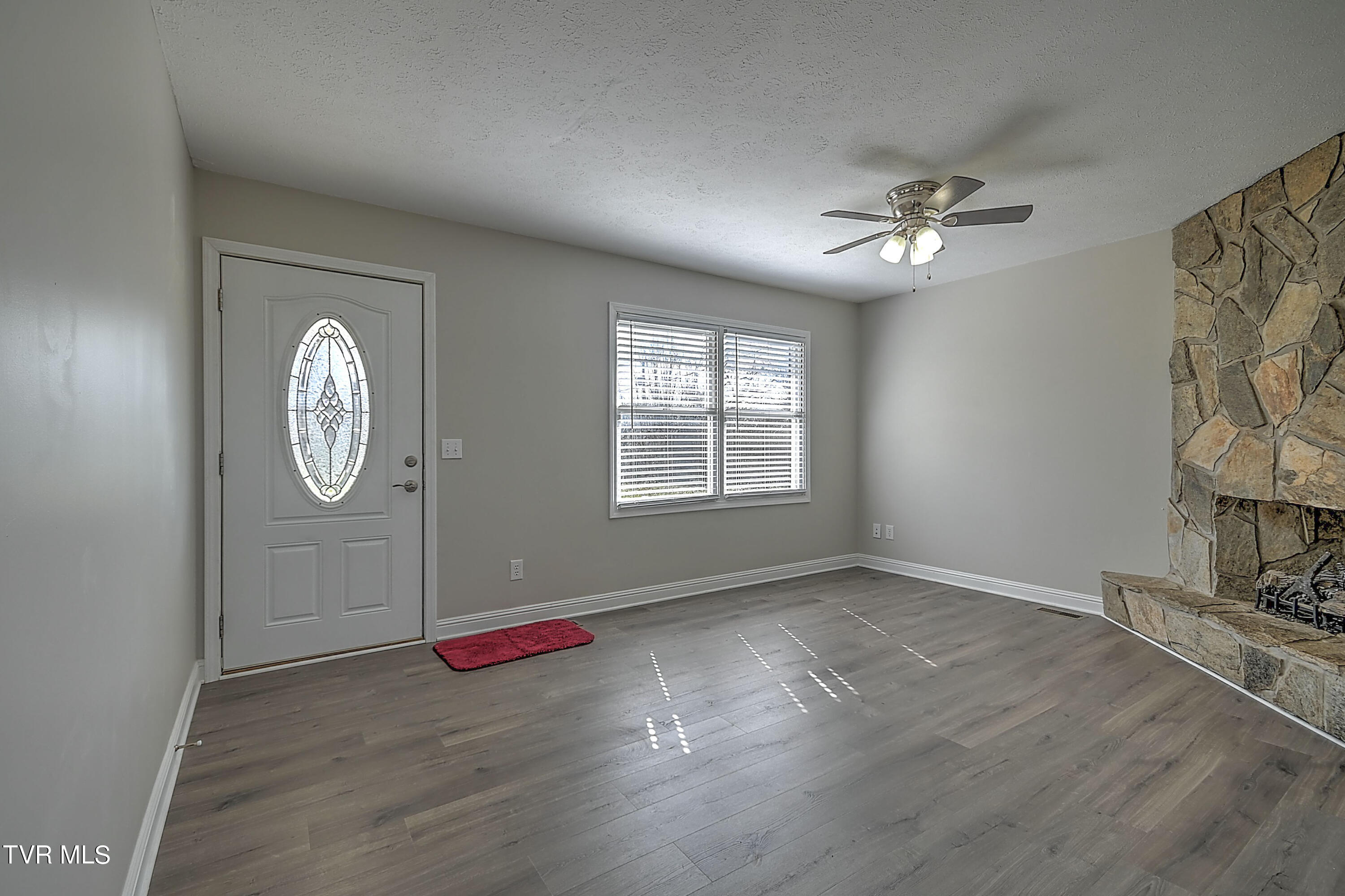 179 Couch Road Jonesborough, TN 37659 - Photo 8 of 44 179 Couch ES-9