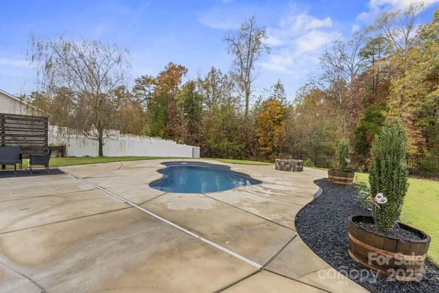 a view of an outdoor space with seating