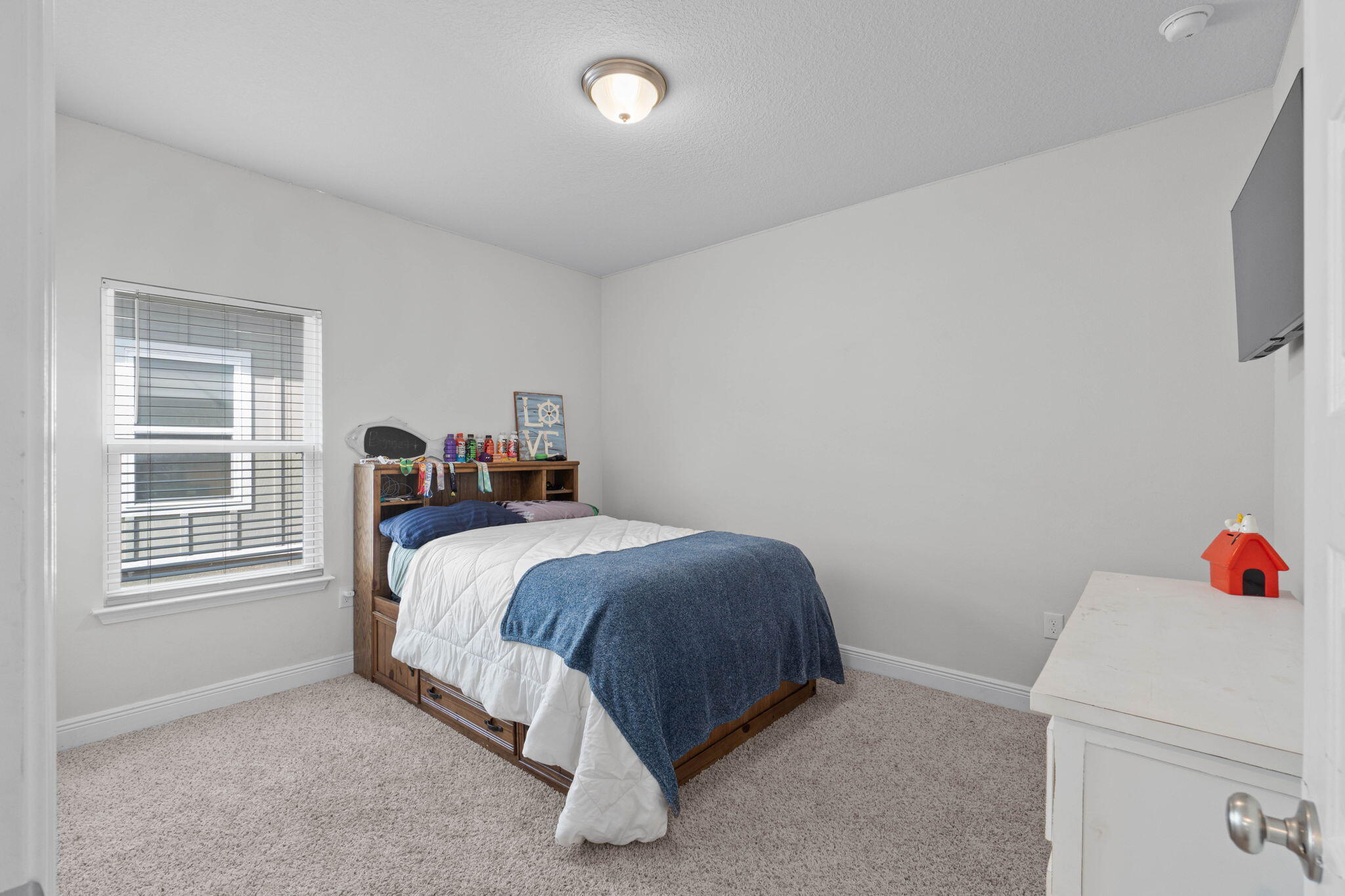 371 Lightning Bug Lane Freeport, FL 32439 - Photo 15 of 56 a bed room with a bed and a window