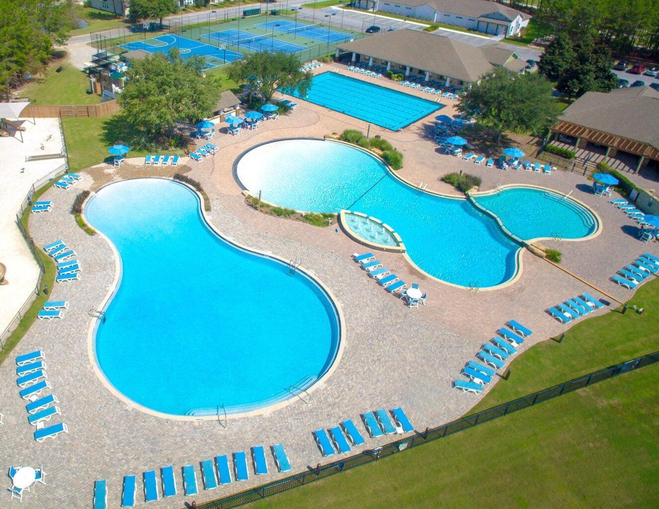 371 Lightning Bug Lane Freeport, FL 32439 - Photo 32 of 53 an aerial view of a swimming pool