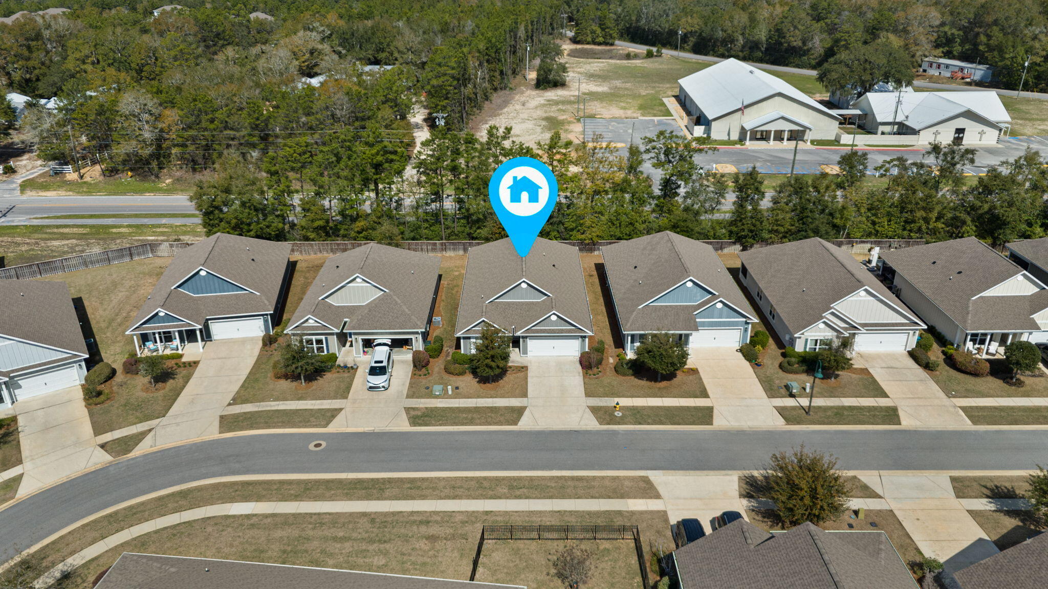 371 Lightning Bug Lane Freeport, FL 32439 - Photo 46 of 56 a view of a house with outdoor space and sitting area