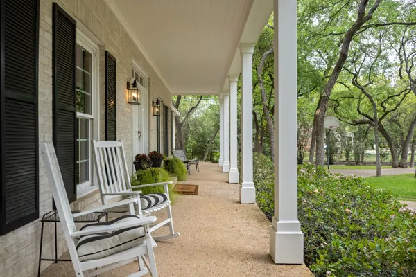 $1,950,000 | 2900 Angelfire Lane, Austin, TX 78746