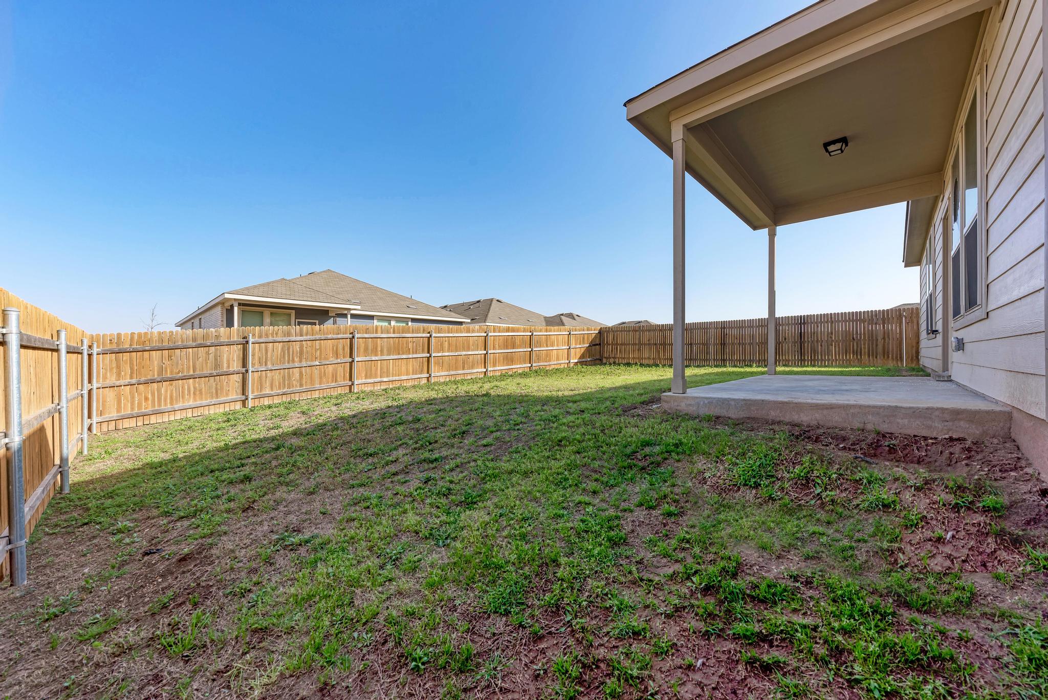 201 Pivot Drive Taylor, TX 76574 - Photo 34 of 34 a view of a backyard