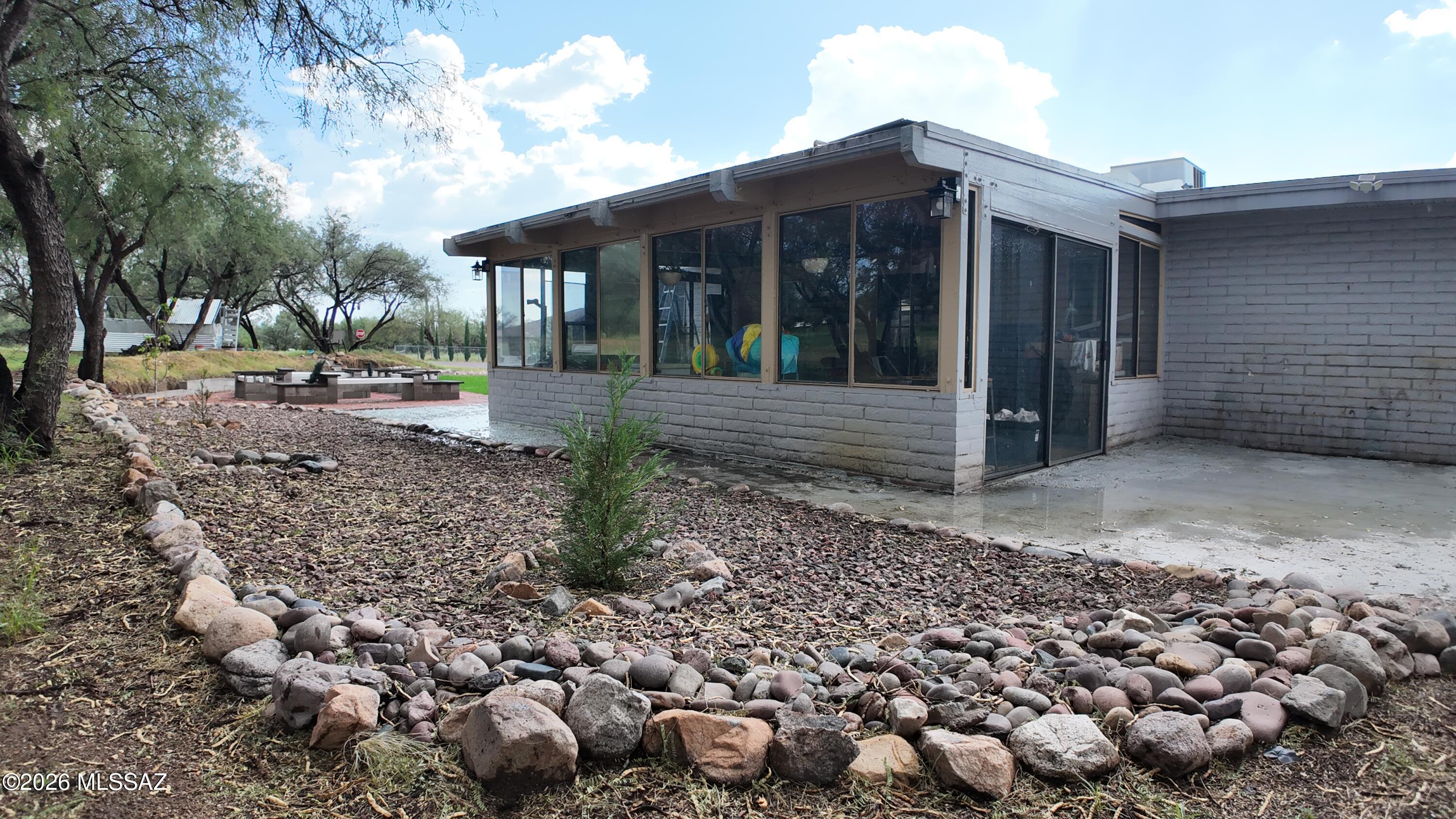 6 Rodeo Court Nogales, AZ 85621 - Photo 41 of 48 DJI_20260828154438_0004_D