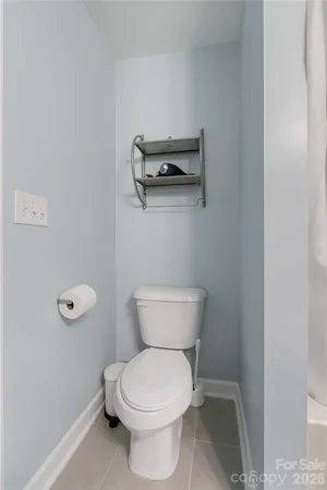 a bathroom with a toilet