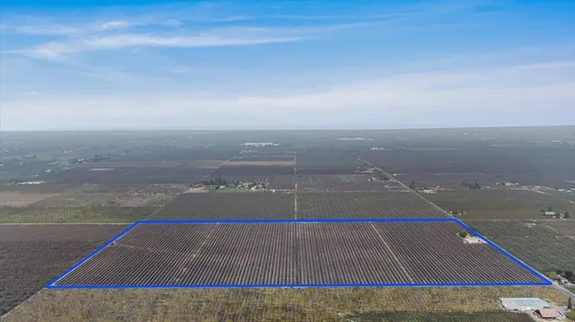a view of an outdoor space and river