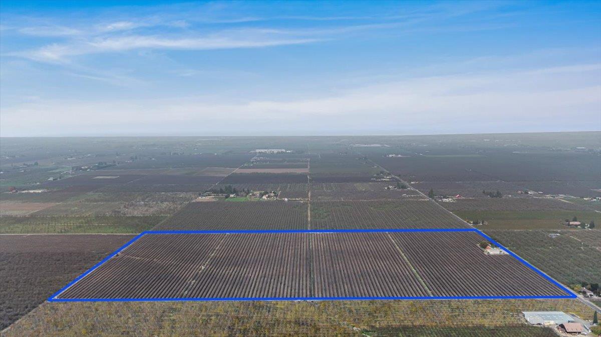 20339 Sexton Road Escalon, CA 95320 - Photo 34 of 38 a view of an outdoor space