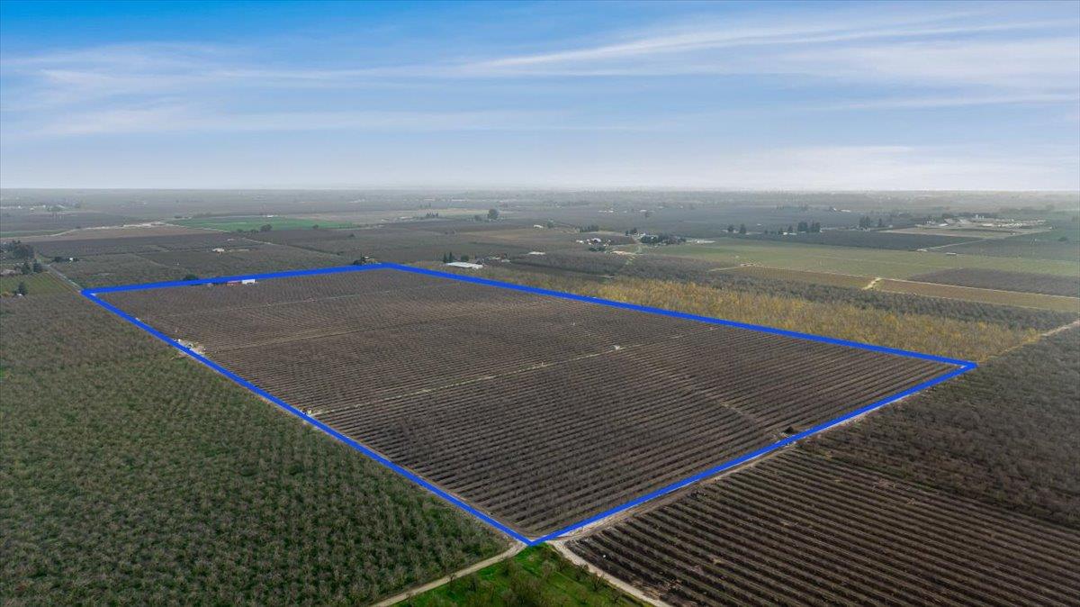 20339 Sexton Road Escalon, CA 95320 - Photo 35 of 38 a view of an outdoor space and river