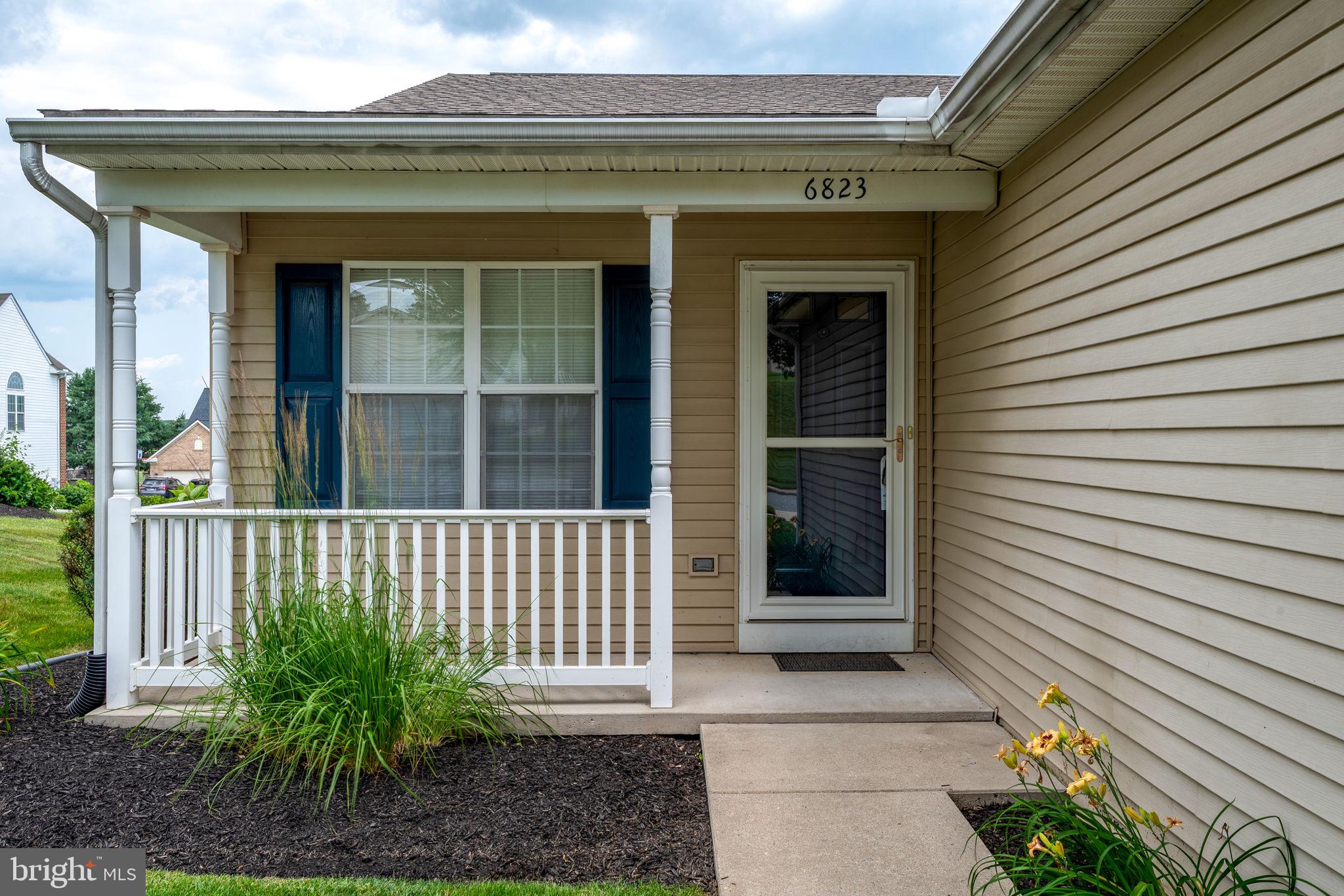 6823 Seneca Ridge Drive York, PA 17403 - Photo 3 of 31 Gallery Image 3