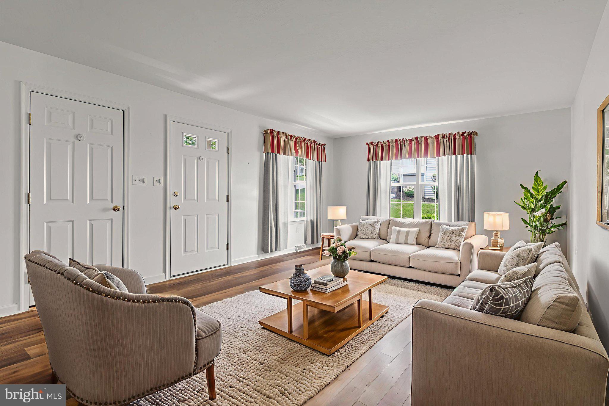 6823 Seneca Ridge Drive York, PA 17403 - Photo 6 of 31 Gallery Image 6