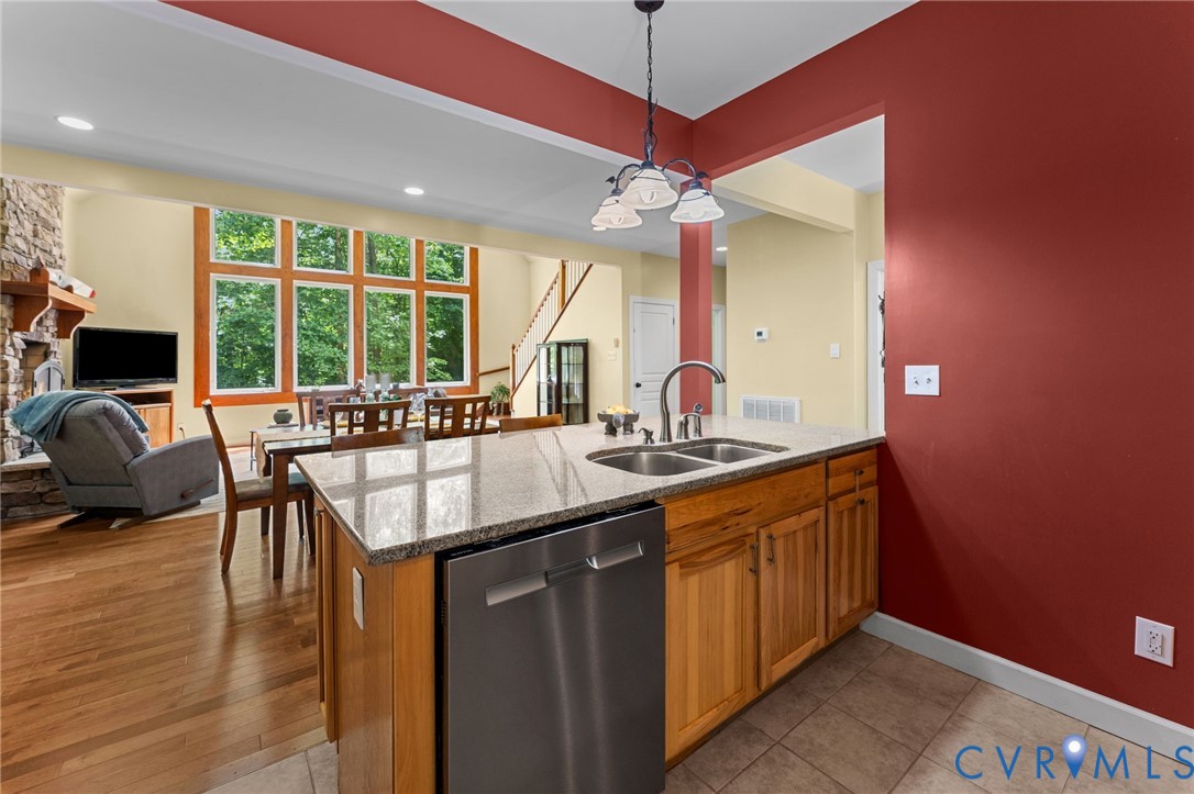 19107 Duval Road Moseley, VA 23120 - Photo 15 of 56