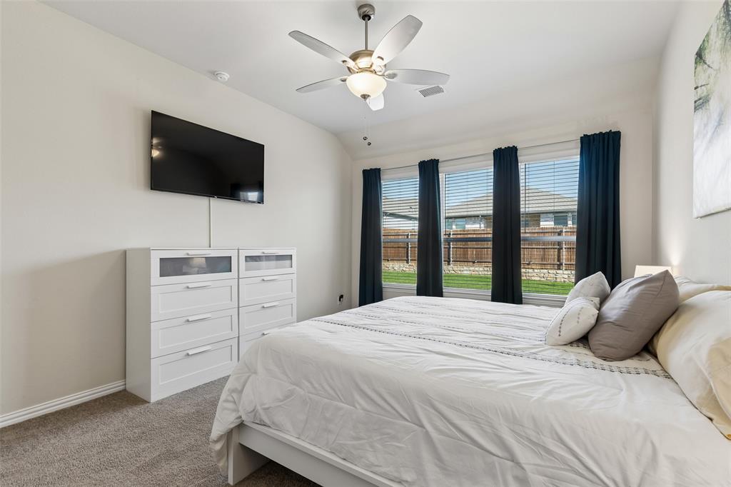 1416 Jackdaw Road Denton, TX 76205 - Photo 13 of 37