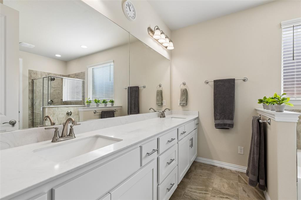 1416 Jackdaw Road Denton, TX 76205 - Photo 16 of 37