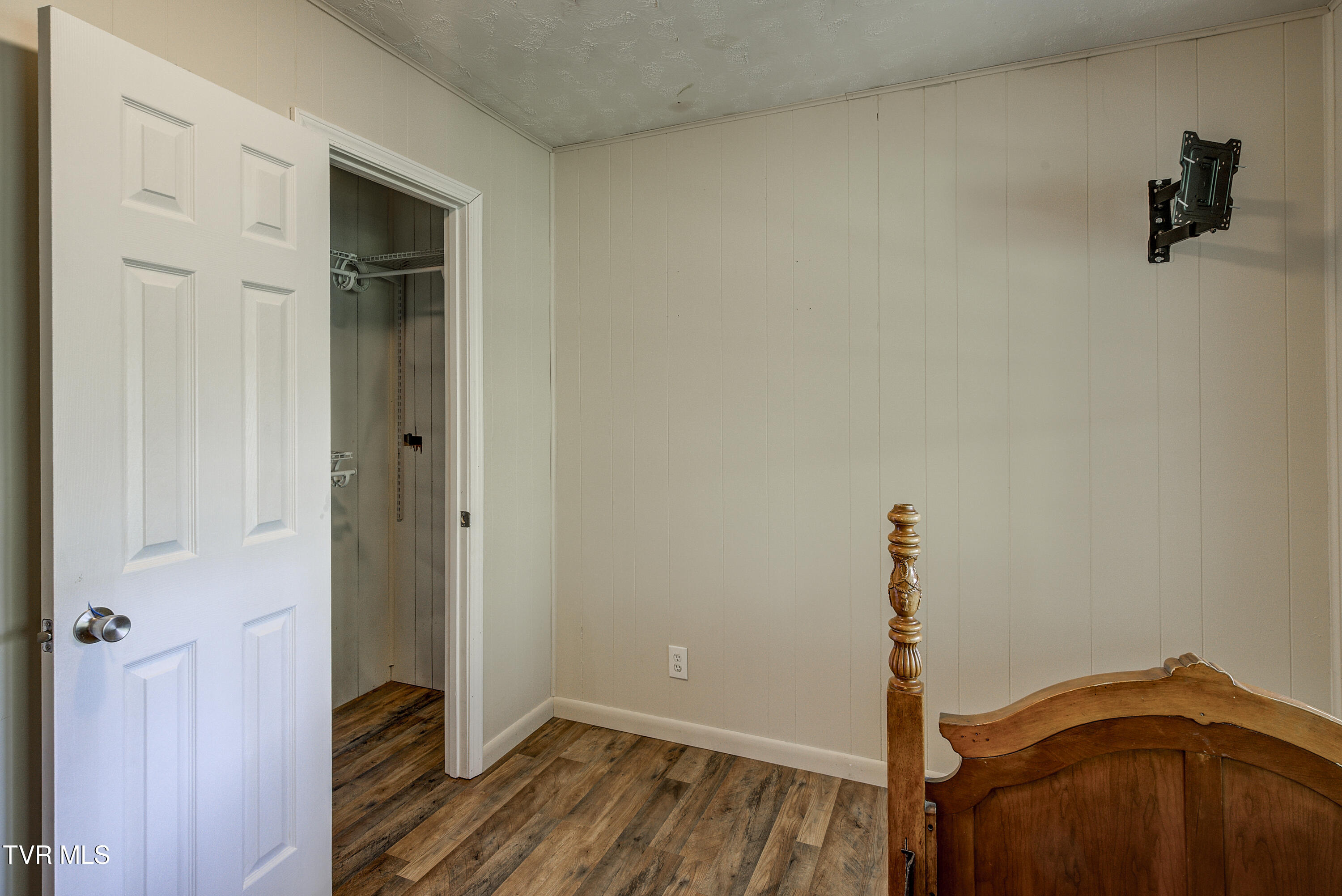 239 Viss Honeycutt Road Erwin, TN 37650 - Photo 19 of 66 Viss-17