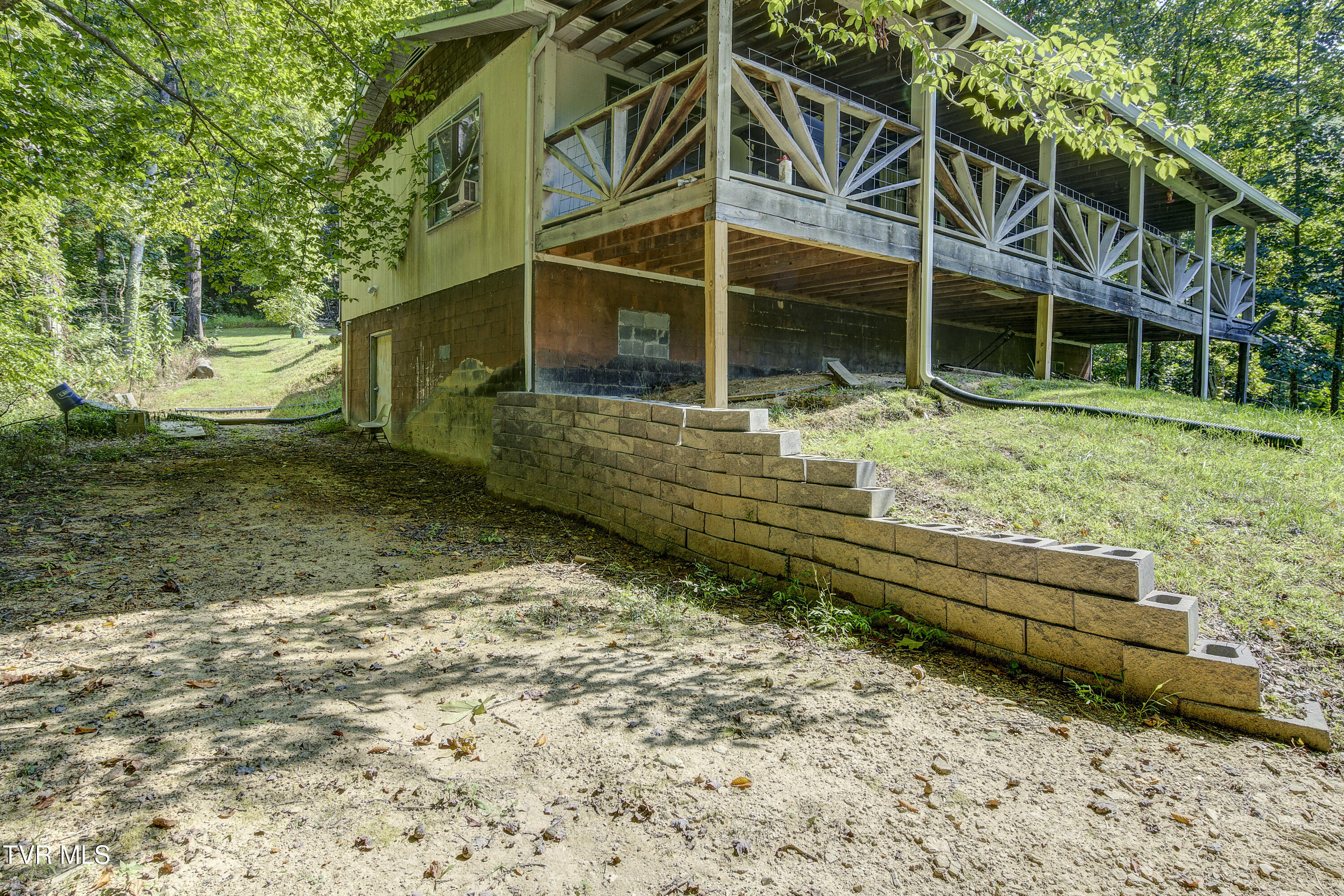239 Viss Honeycutt Road Erwin, TN 37650 - Photo 45 of 66 Viss-44