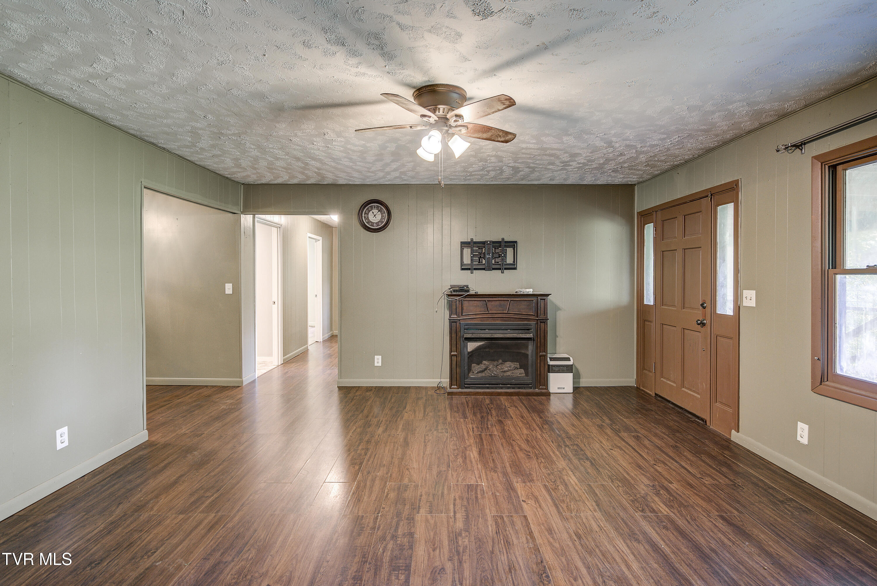 239 Viss Honeycutt Road Erwin, TN 37650 - Photo 8 of 66 Viss-4